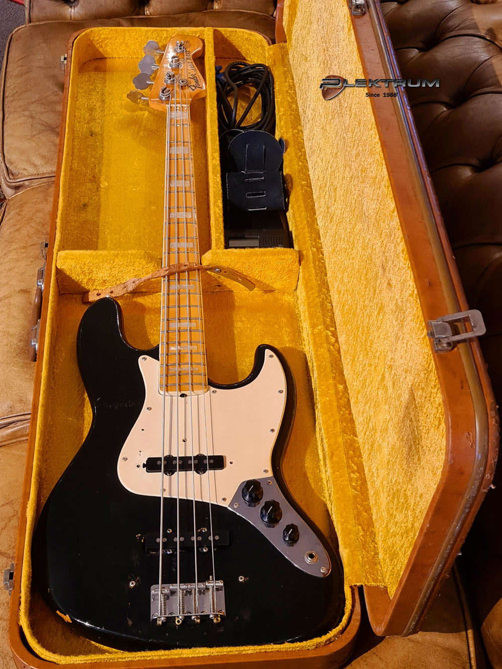 **SOLD** Vintage 1974' Fender JazzBas