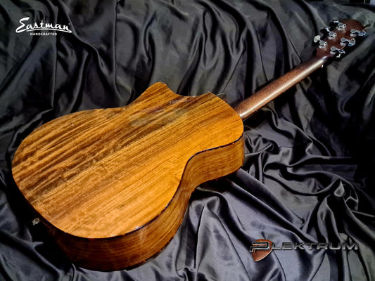 EASTMAN AC222ce-Dlx Western guitar