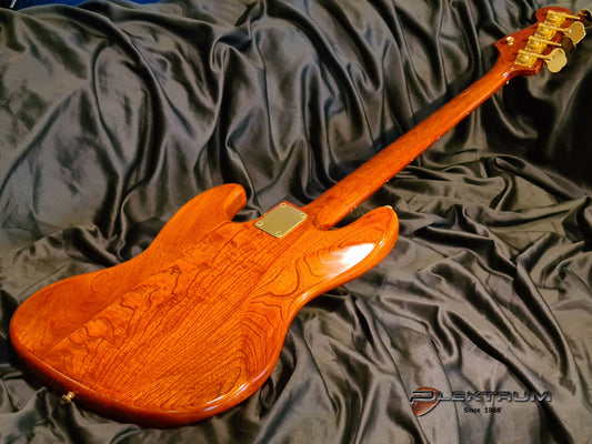 Fender MIJ Jazzbas 1994 - Walnut