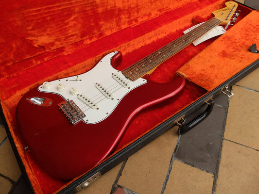 **SOLD** Vintage Fender 1965 Left Strat'