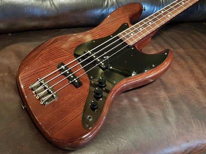 **SOLD** Fender Jazzbas Walnut MIJ.