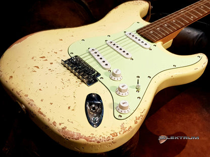 Begynder el-guitar Relic'ed ST-style