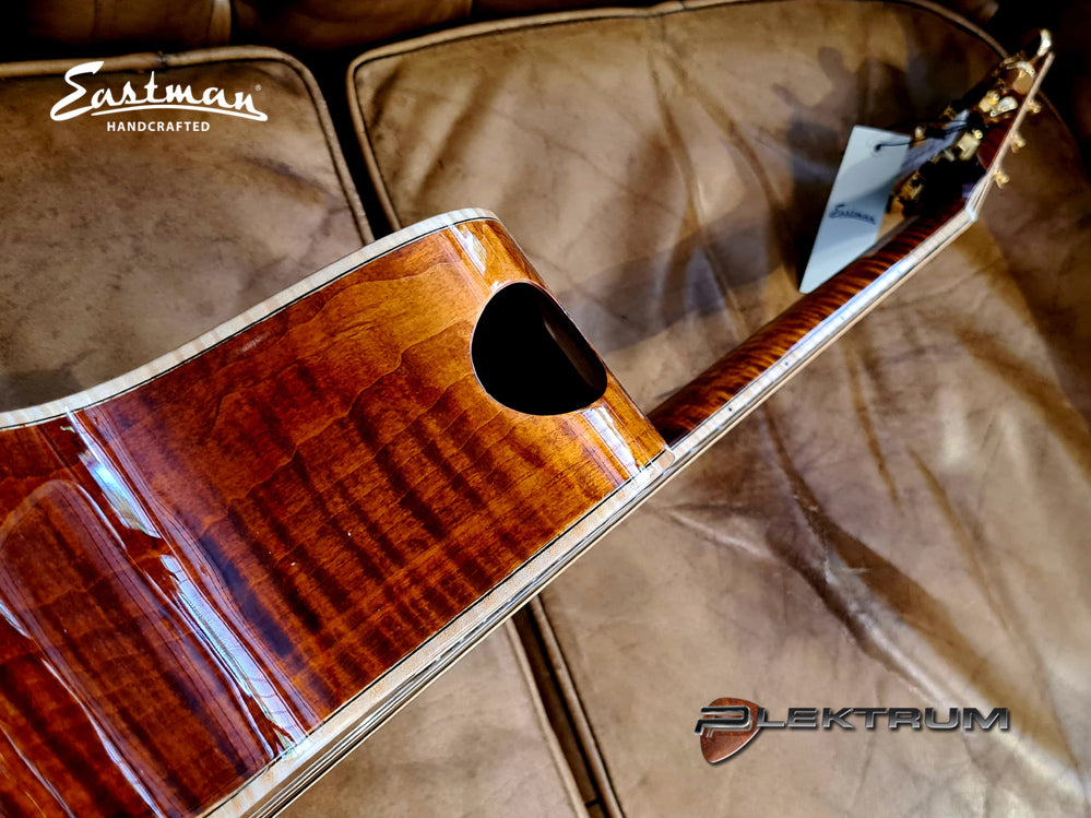 EASTMAN AC622ce western guitar
