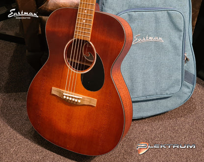 Eastman PCH1-OM-CLA Western Guitar