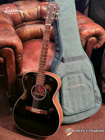 Eastman PCH2-OM-BL Western Guitar