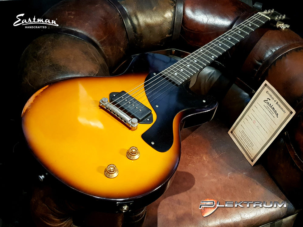 Eastman Solid body SB55v el-guitar.