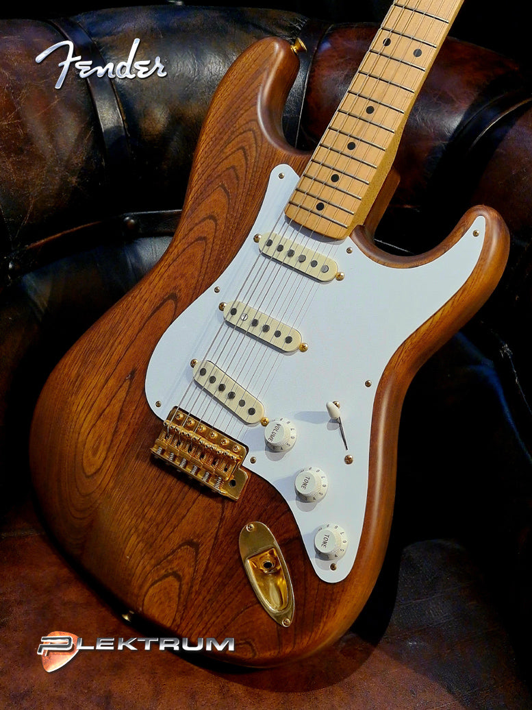 Fender Walnut Stratocaster MIJ El-guitar 1990
