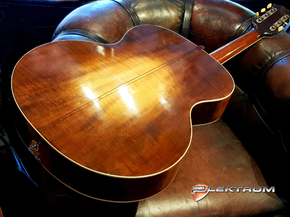 Dansk Vintage Just Poulsen guitar