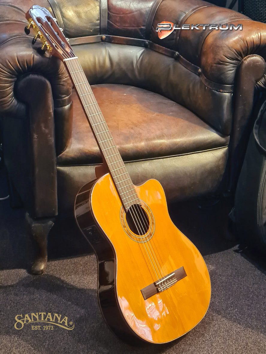 Santana EC-98 Spansk guitar med pickup