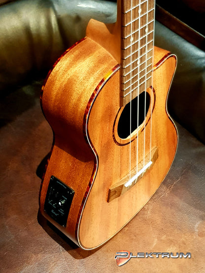 Santana Grand Concert Ukulele U6