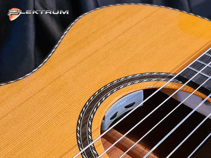 TYMA G-15E Spansk guitar med pickup