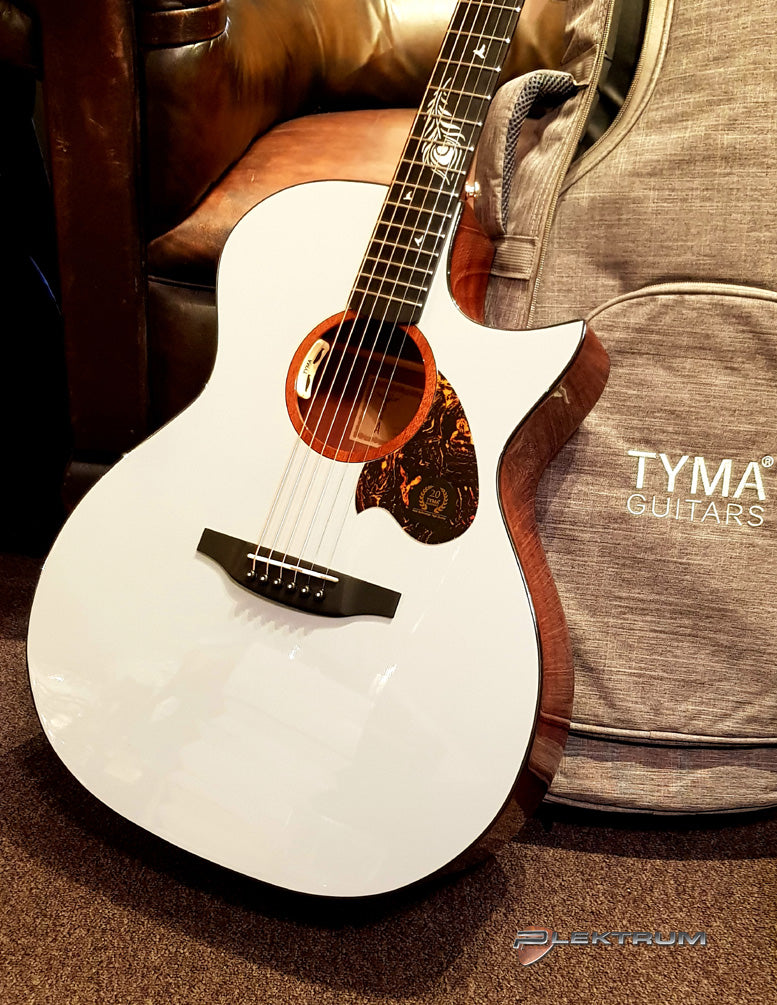 TYMA western guitar med pick-up