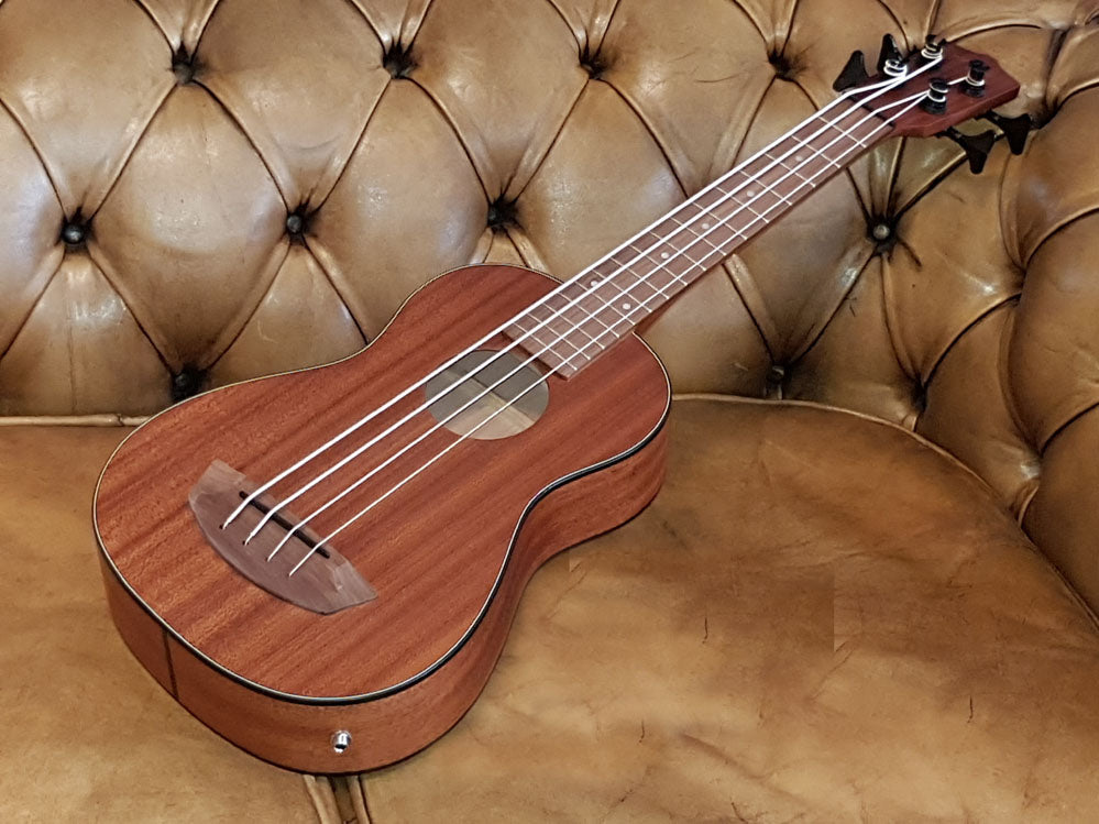 Aleho Ukulele bas