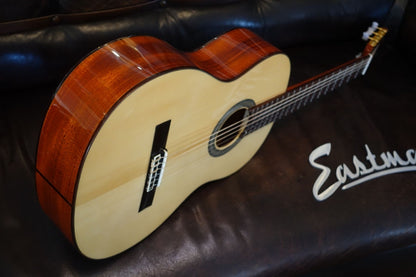 **UDSOLGT** EASTMAN Klassisk Guitar CL-10s