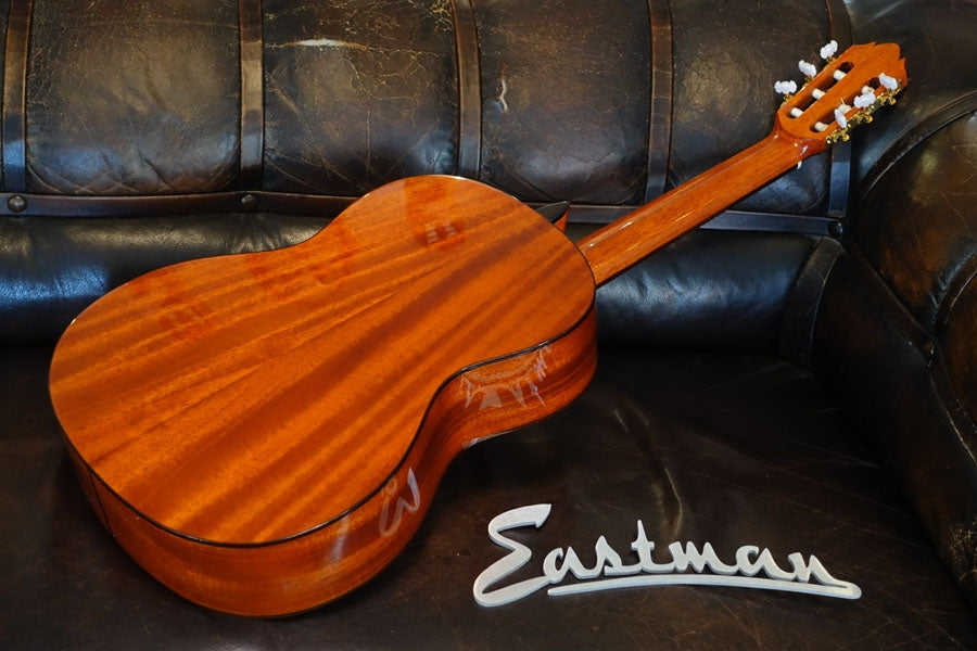 **UDSOLGT** EASTMAN Klassisk Guitar CL-10s