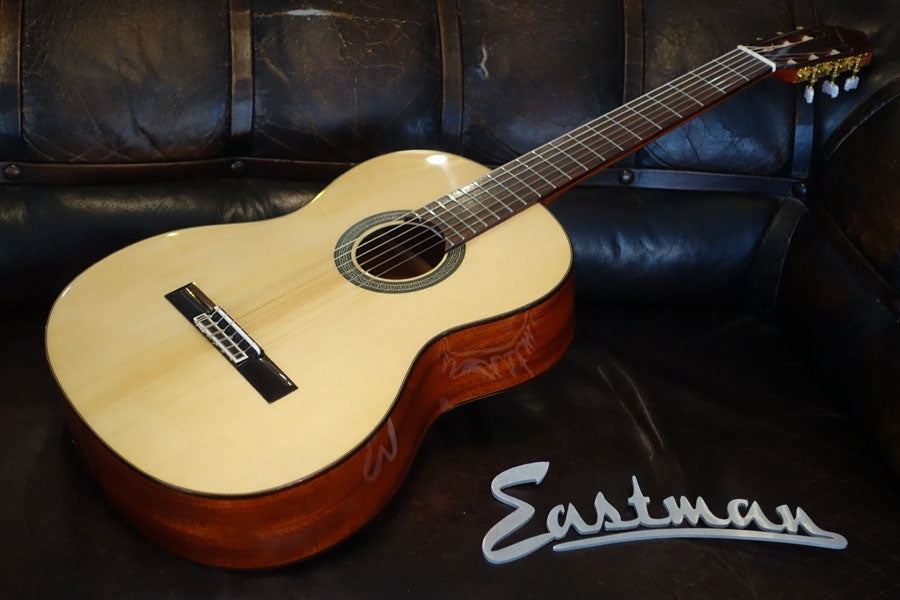 **UDSOLGT** EASTMAN Klassisk Guitar CL-10s