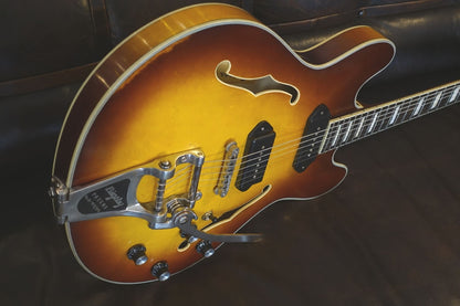 **SOLGT** EASTMAN halvakustisk Thinline T64v-GB guitar