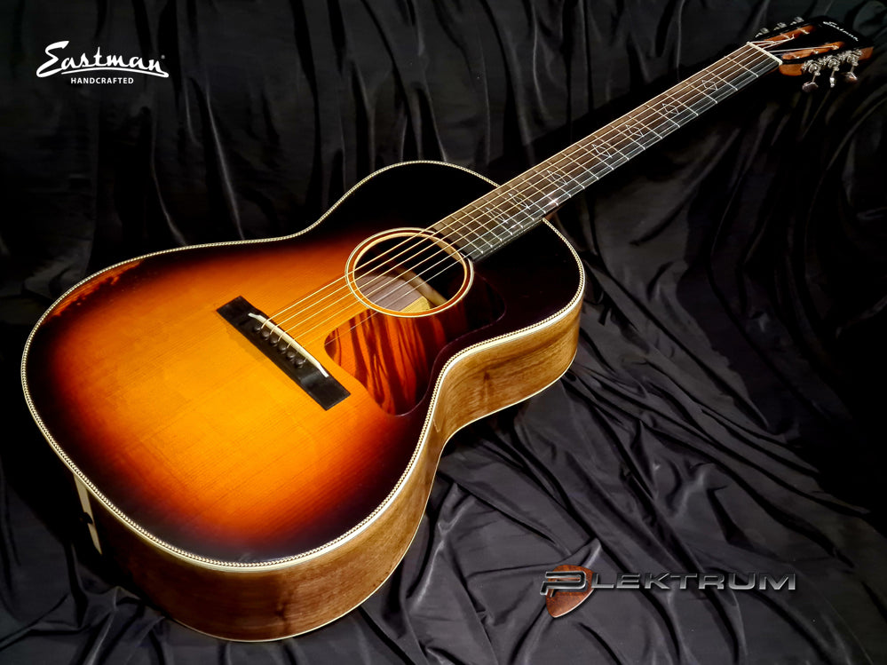 Eastman E22OOSS/v-SB Walnut