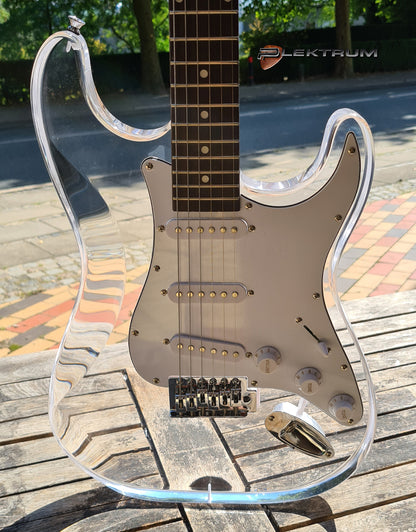 **UDSOLGT** Gennemsigtig Acryl el-guitar