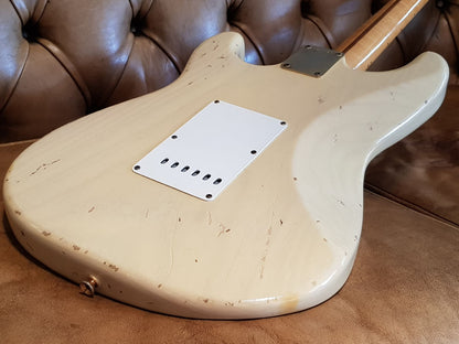 **SOLD** Fender 1995 Cunetto Stratocaster