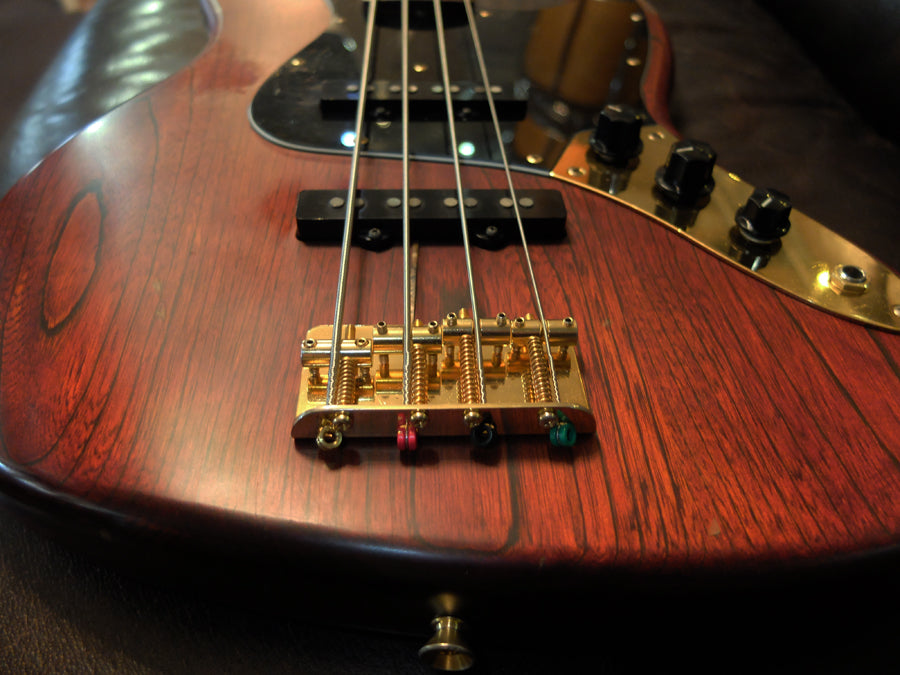 **SOLD** Fender Japan Special Jazzbas