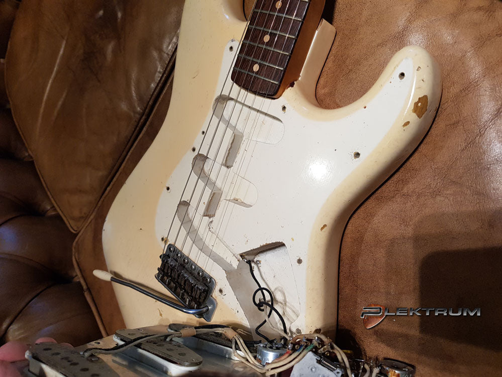Vintage 1964 Fender Stratocaster