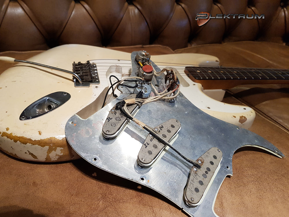 Vintage 1964 Fender Stratocaster