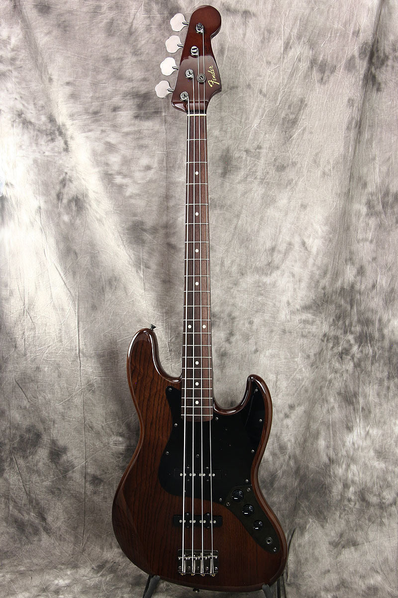 **SOLD** Fender Jazzbas Walnut MIJ.