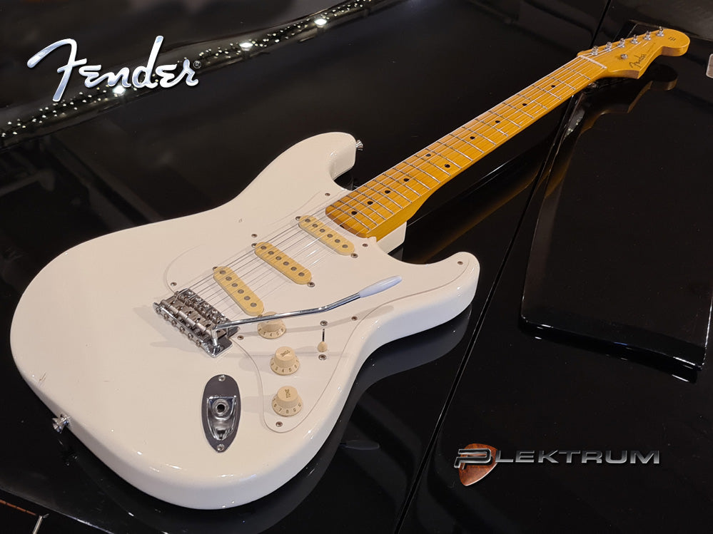 Fender MIJ Stratocaster 96' i White - Brugt