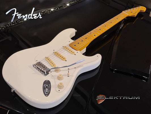 Fender MIJ Stratocaster 96' i White - Brugt