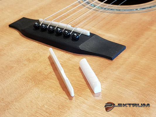 Guitar Reparation: Ny sadel / bro på Akustisk guitar