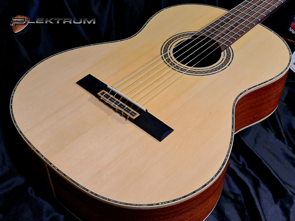 LaMancha Rubi Abalone Spansk guitar 4/4