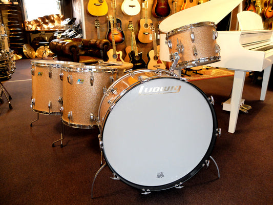 **SOLGT** Vintage Ludwig 1971' trommesæt med 26" Kick.