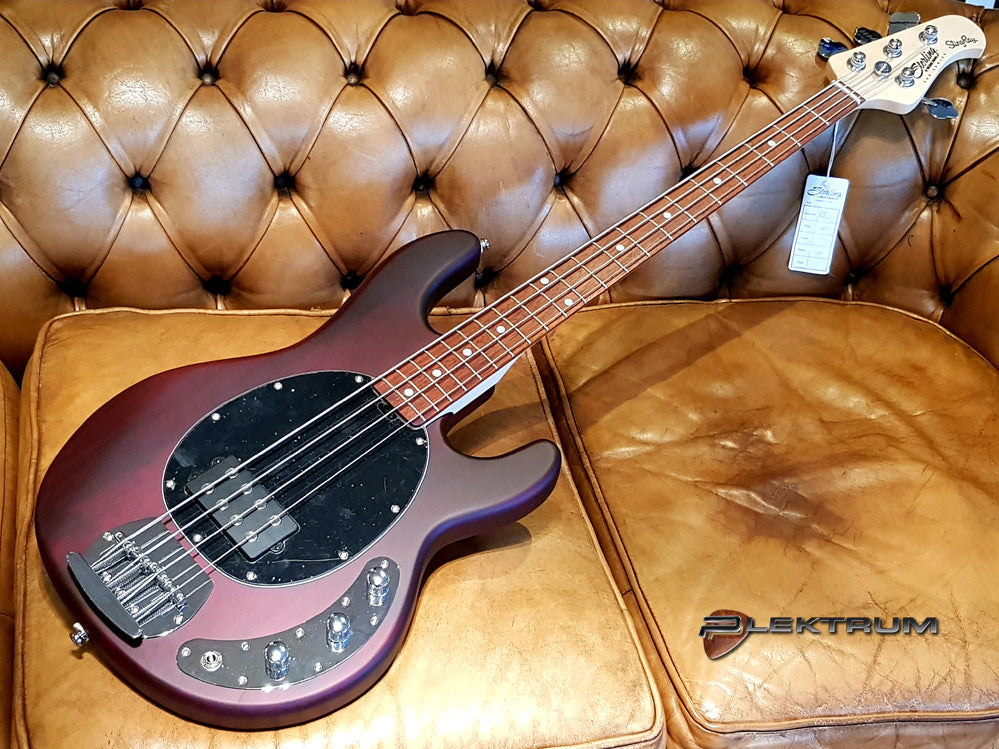 Music Man Sterling Sub STINGRAY bas