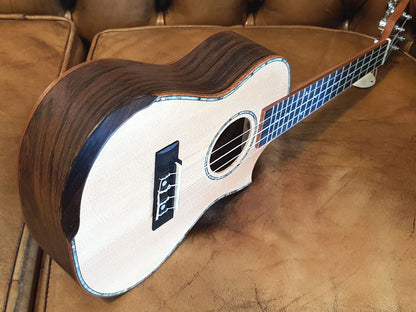 Reno RU380C Grand Concert Ukulele