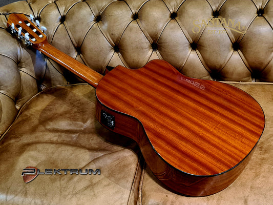 Santana LEFT 4/4 Klassisk Guitar m/pick-up