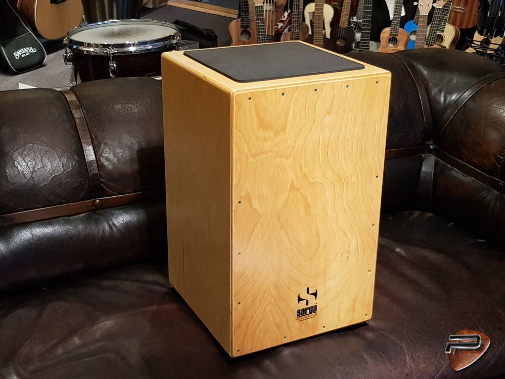 SARGA canadisk Cajon i Natur + pude