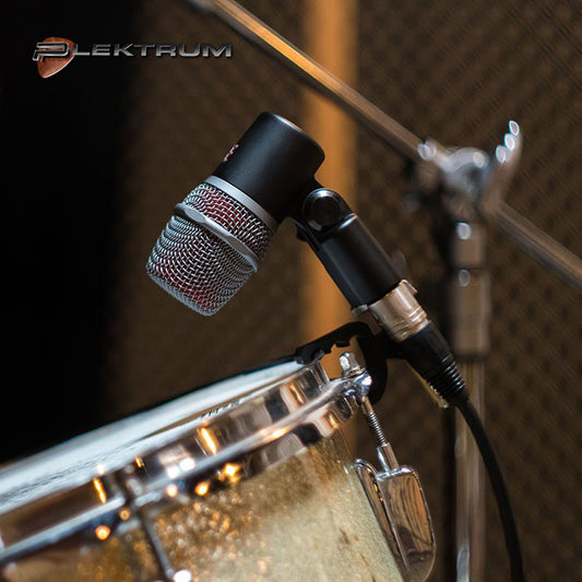 sE Electronics V-BEAT instrument.