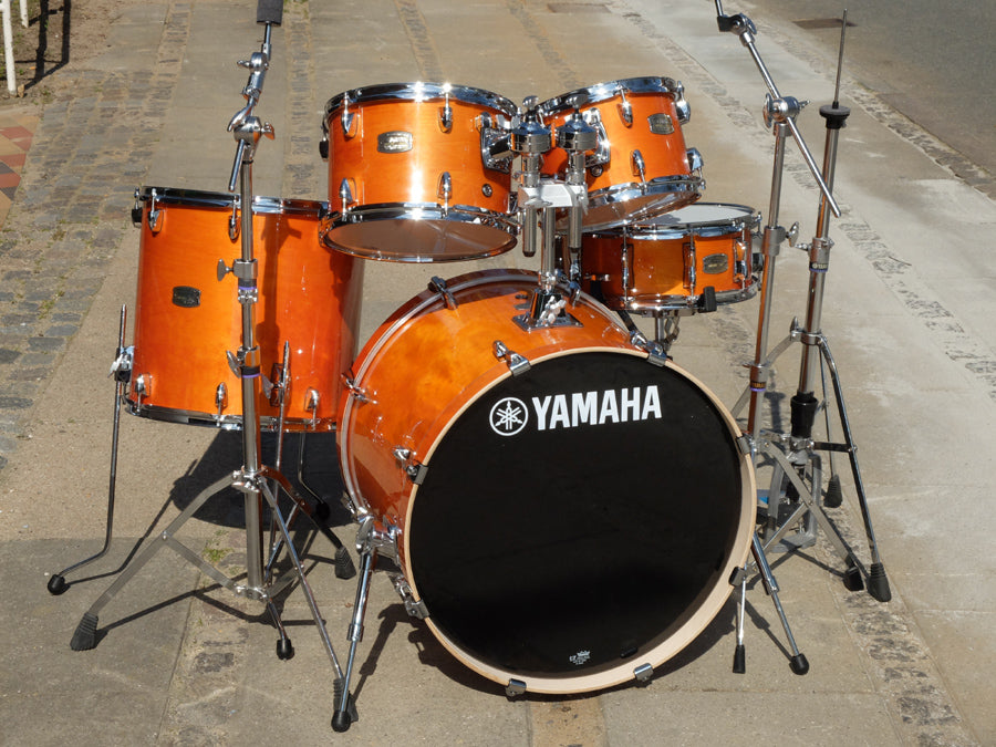 Yamaha Stage Custom trommesæt med stativer